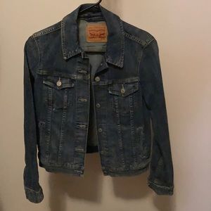 Size M Levi Strauss & Co Jean Jacket